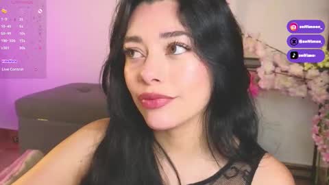 IG Soffimoon   I THANK YOU FOR LEAVING YOUR FOLLOW online show from September 16, 3:19 am