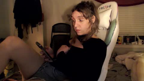 Lilytea online show from November 7, 7:55 am