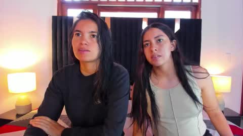 soffy and mia online show from October 22, 12:40 pm