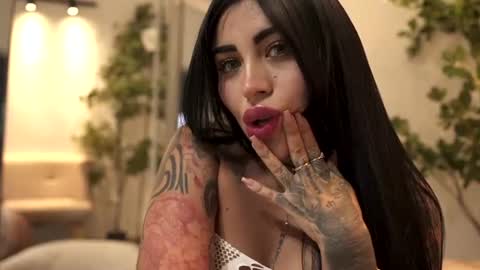 sofhia cruz online show from June 25, 9:09 pm
