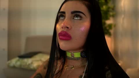 sofhia cruz online show from July 11, 11:52 pm