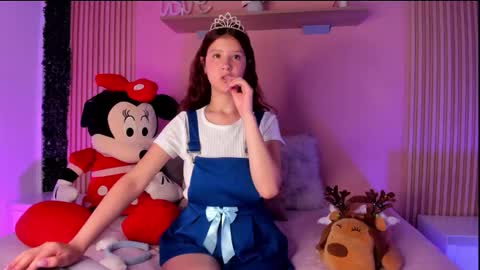 sofi_cuttie online show from November 22, 10:18 pm