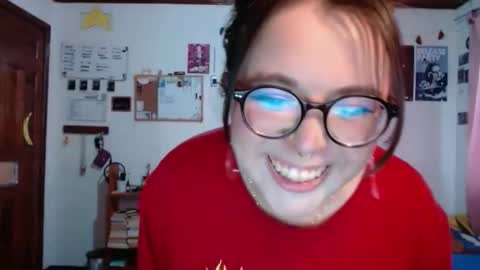 Sofi Lynch online show from May 13, 9:24 pm