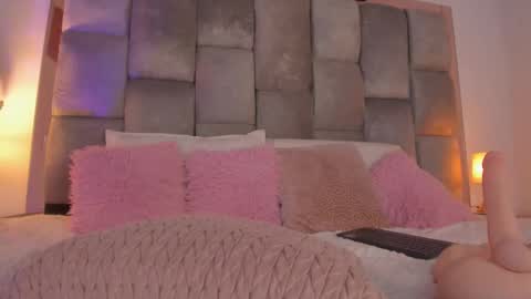 Sofia Vasquez online show from March 13, 11:19 pm