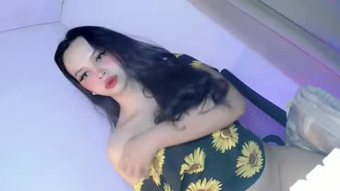 sofia online show from February 25, 9:24 am