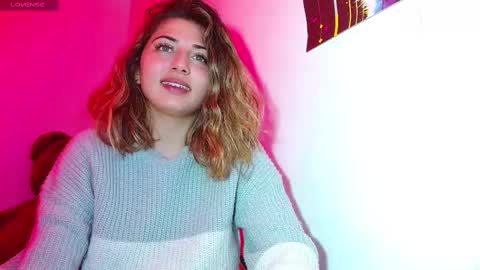 Sofia Naughty18 online show from March 7, 5:40 am