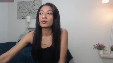 Sofi online show from February 20, 8:44 pm