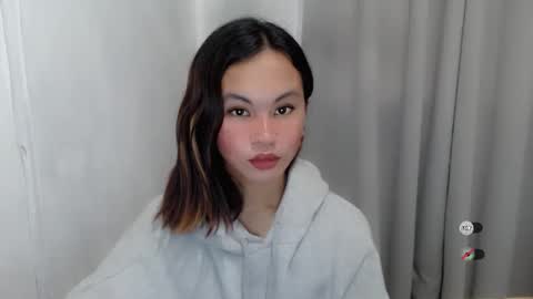 sofia_sweetheart18 online show from November 29, 1:13 am