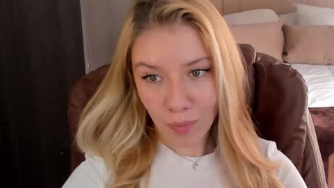 Sofia online show from January 3, 3:22 pm
