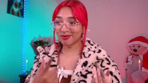 Sofia online show from December 11, 1:26 am