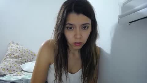 Snapshot of sofiahenao2 chatting on October 17, 11:31 pm sofiahenao2 online show from October 17, 11:31 pm