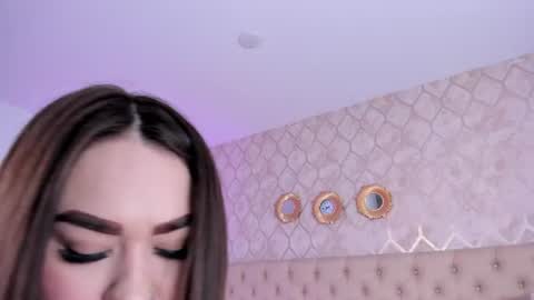 SofiaReyees online show from July 16, 2:42 pm