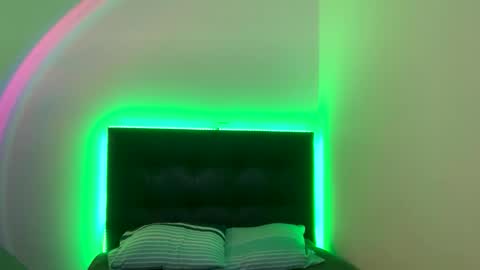 Sofi online show from March 10, 12:42 pm