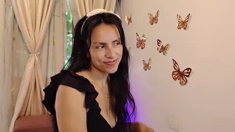 Sofi Bella online show from July 9, 7:29 pm