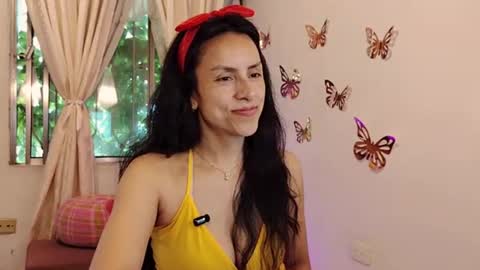 Sofi Bella online show from June 17, 7:30 pm