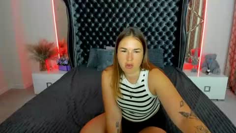 sofii_darling online show from July 23, 1:58 am