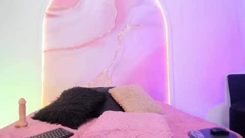 Sofii Lopezz online show from February 26, 12:41 pm