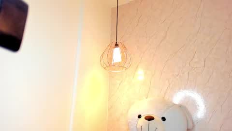   online show from February 27, 6:42 pm