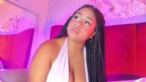 sofiifox online show from July 11, 5:12 am