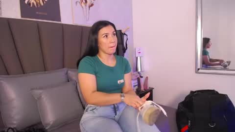      online show from May 3, 11:27 am