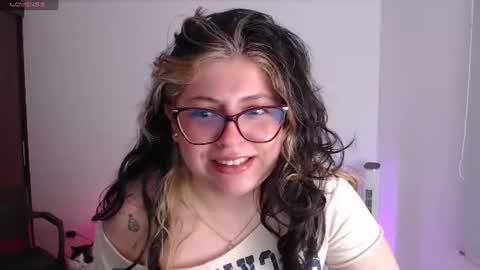 Lau  online show from June 21, 11:22 pm