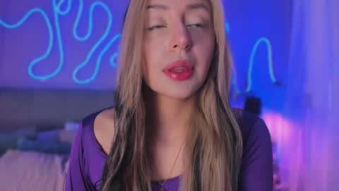 Sofi online show from February 18, 11:54 am