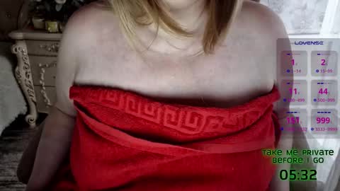 Hi Im Sofia             online show from February 25, 1:58 pm