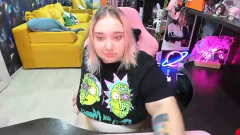Sofie online show from July 28, 2:42 am