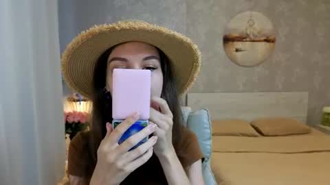 Kelly online show from July 7, 3:30 am