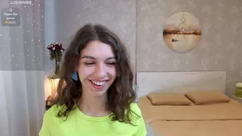 Kelly online show from July 22, 5:20 am
