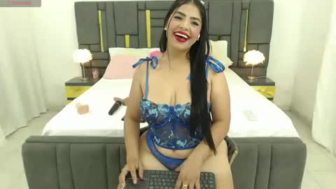 sofy_ass_big online show from May 1, 2:05 am