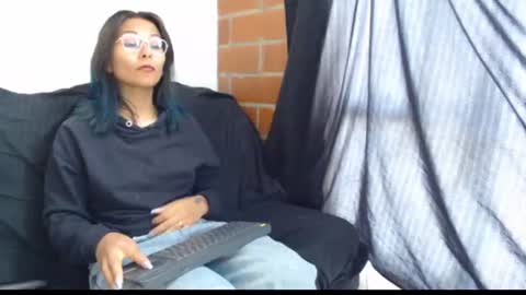  Sofy  online show from June 28, 6:37 pm