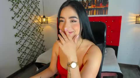 sofy_muller_ online show from April 29, 4:06 am