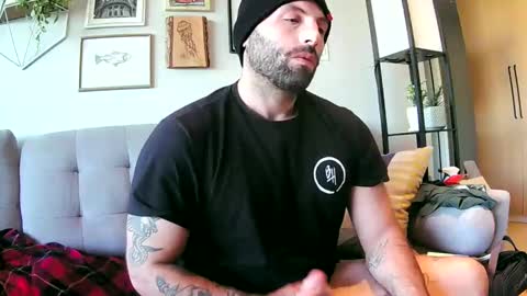 solarpwredlove online show from December 2, 11:13 pm