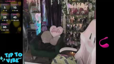 solesticia online show from March 7, 1:31 am
