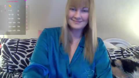 solesticia online show from November 17, 2:30 pm