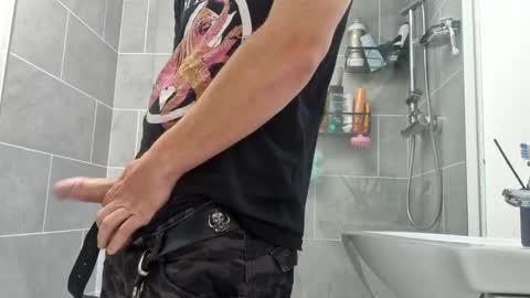 soloj13 online show from September 24, 1:29 pm