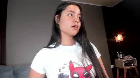 sonia_alvarado online show from December 4, 8:56 pm