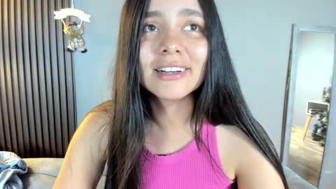 sonia_alvarado online show from December 17, 5:15 pm