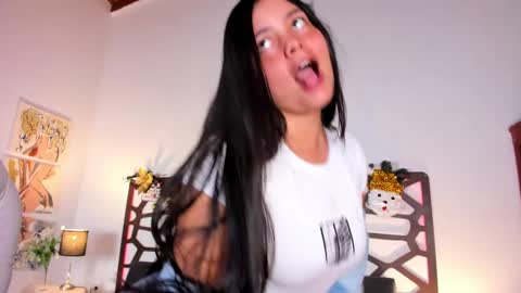 sonia_alvarado online show from December 31, 7:40 pm