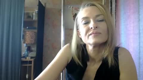 Sonia online show from April 21, 1:51 pm