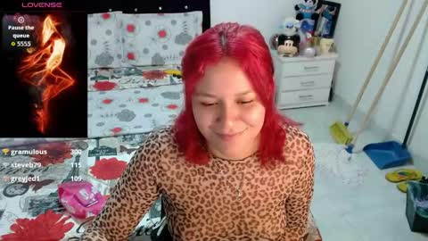 soniafuckboobs online show from May 4, 9:54 pm