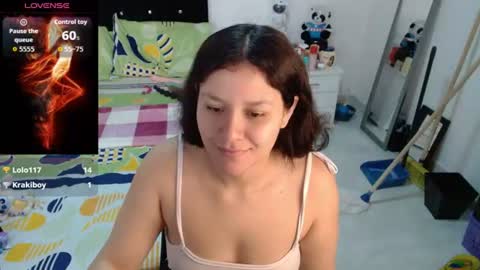 sonialatin69 online show from June 23, 12:55 pm