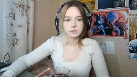 Mila online show from May 3, 3:07 pm