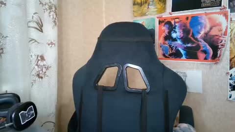 Mila online show from April 30, 5:40 pm