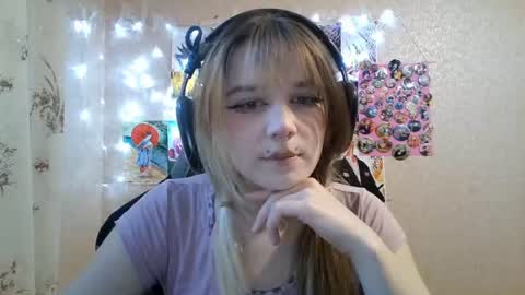 Mila online show from August 3, 3:18 pm