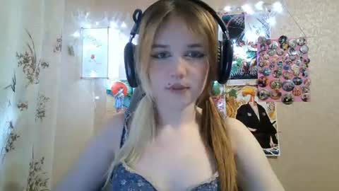 Mila online show from July 18, 2:30 pm