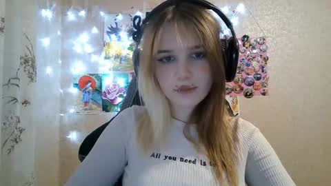 Mila online show from August 1, 4:08 pm