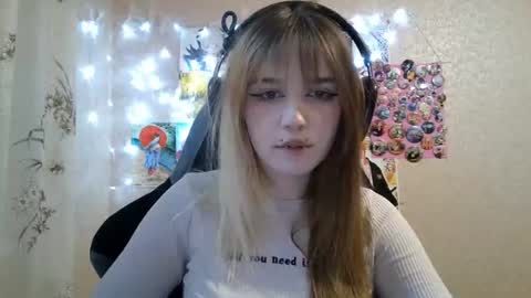Mila online show from August 2, 4:09 pm