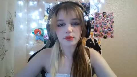 Mila online show from July 22, 3:14 pm